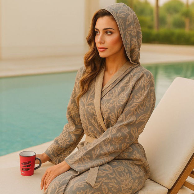 تصویر  حوله لباسی تمام نخ ژاکارد طرح ترمه درسه سایز